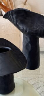 Modern Sculptural Vase Duo – Matte Black - Image 4